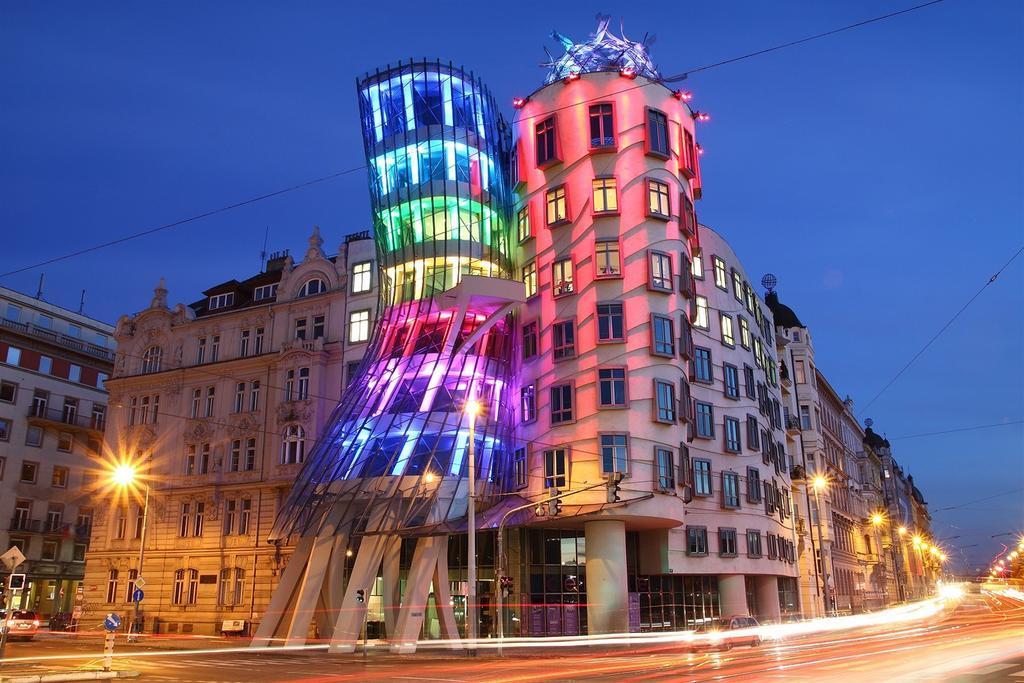 Apartments Resslova By The Dancing House Прага Экстерьер фото