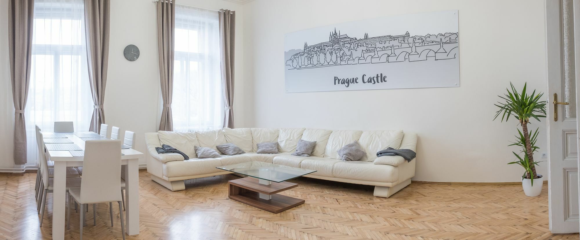Apartments Resslova By The Dancing House Прага Экстерьер фото